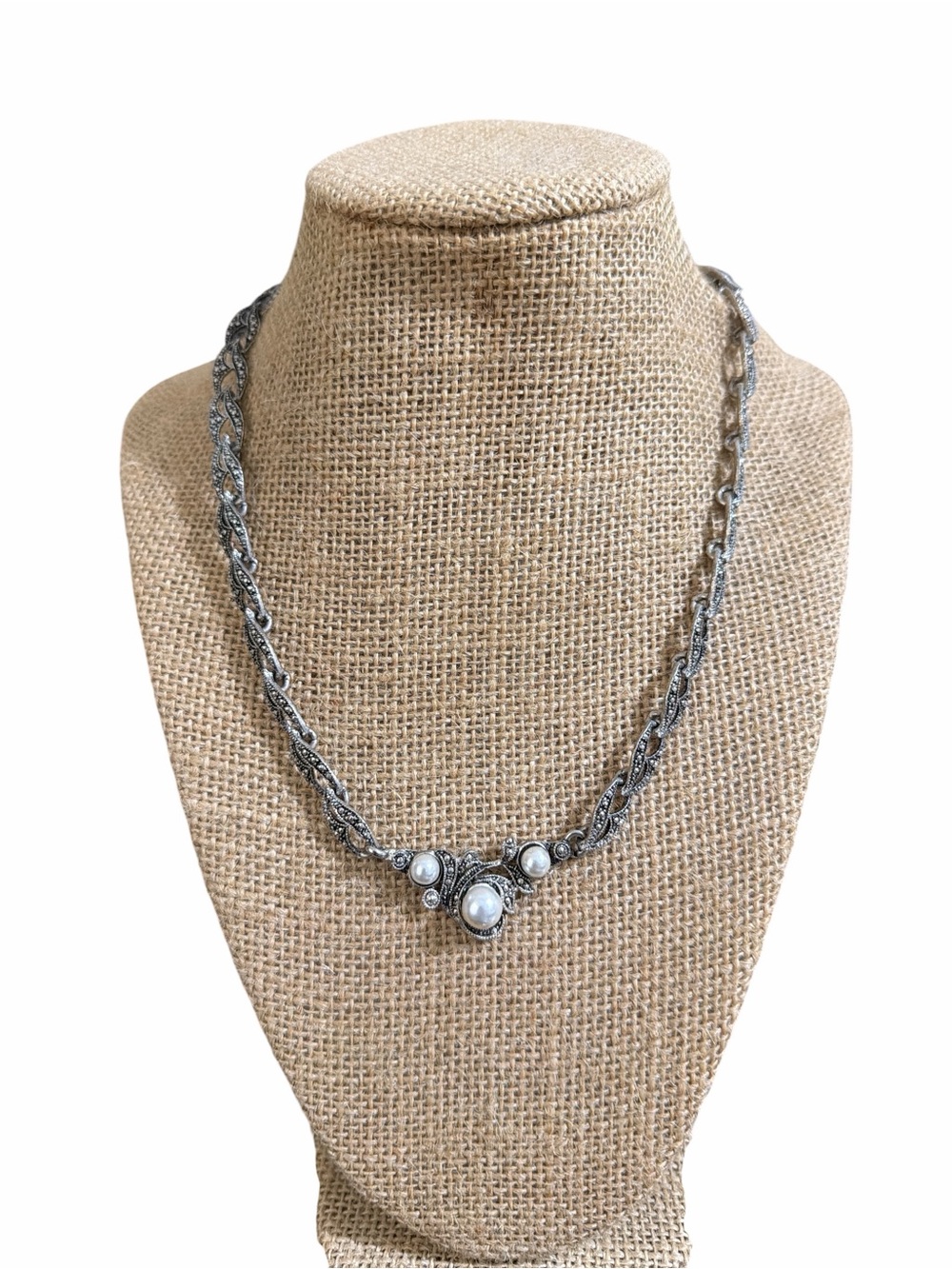 Art Deco Marcasite Silver-Tone Pearl Accent Rope Chain Necklace 18” Length